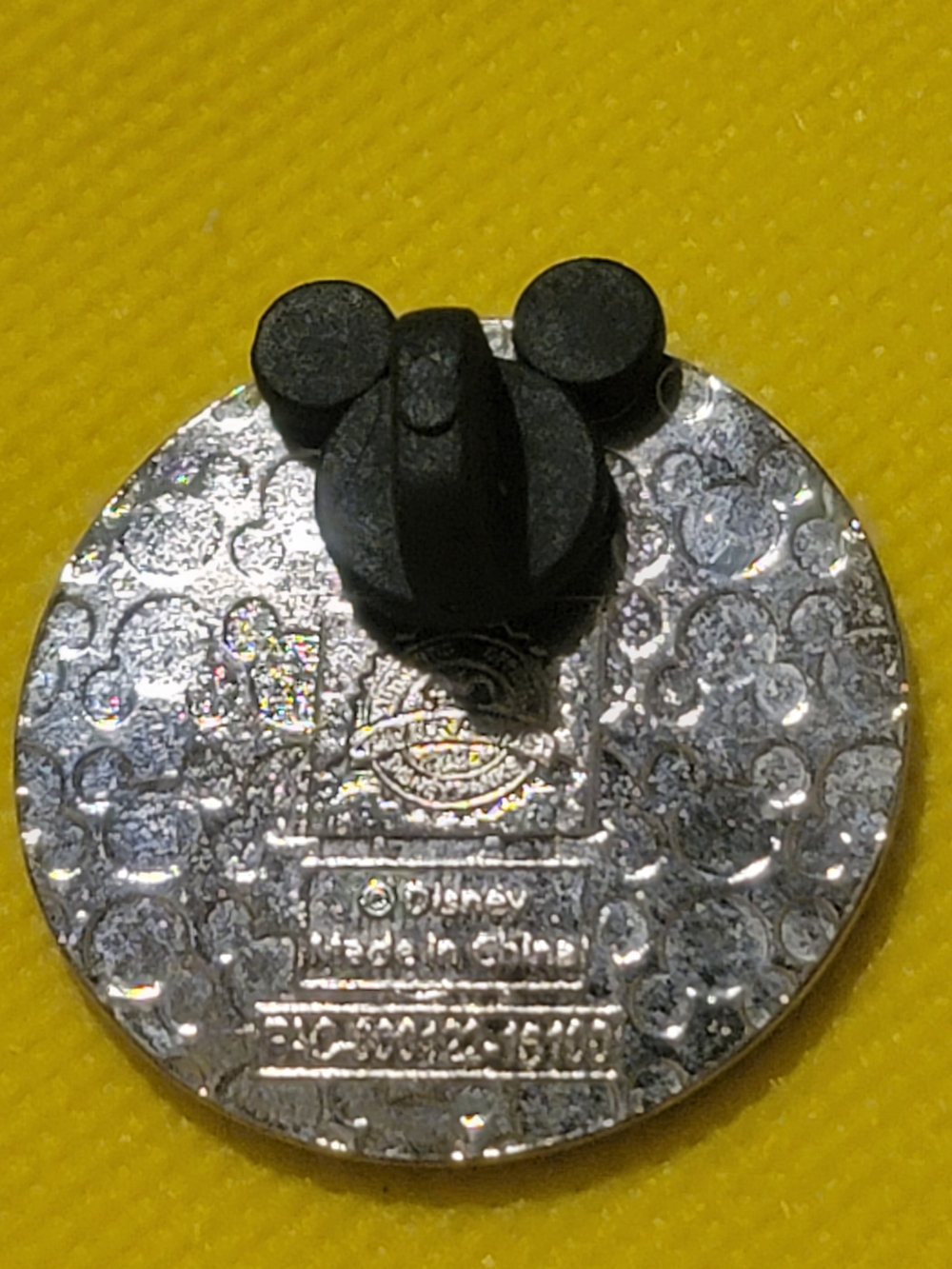 Disney Pin Red Enamel Mickey Mouse Silver Outline Trading Pin - Picture 2 of 2